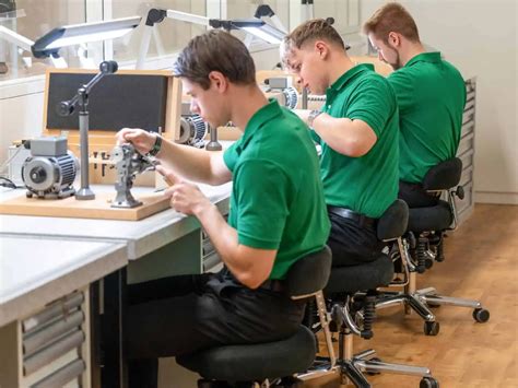 uhrmacher ausbildung rolex köln|Ausbildung zum Uhrmacher (m/w/d) 2025 bei Rolex Deutschland .